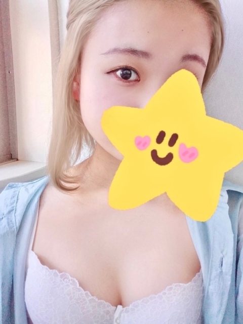 咲真ひな